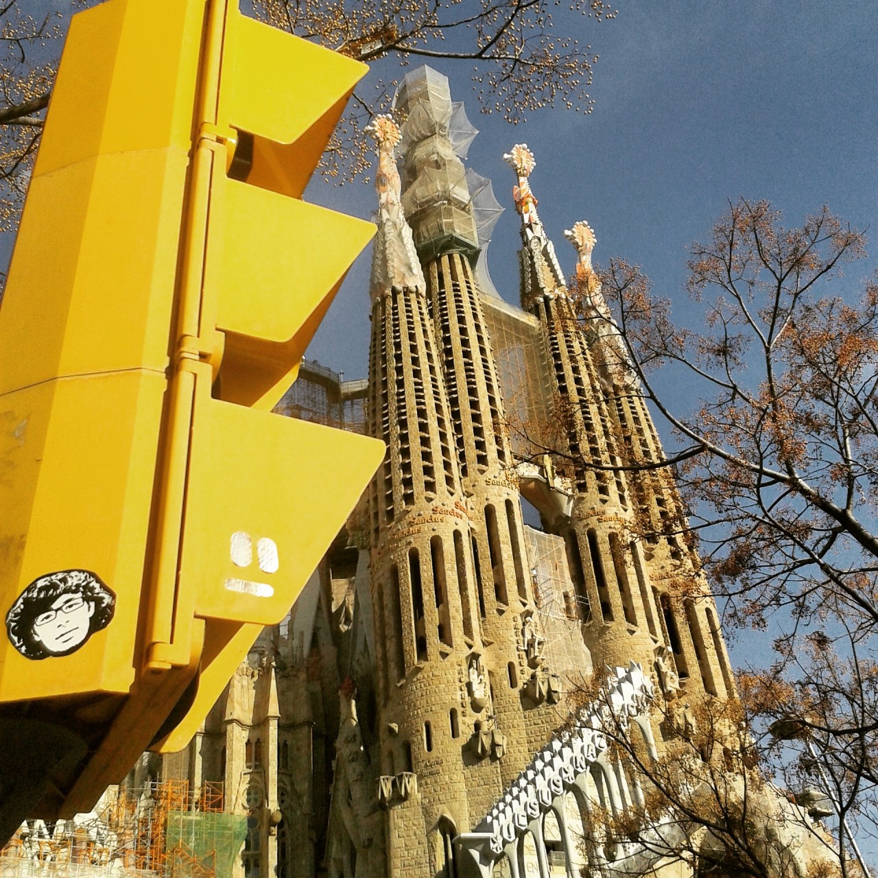 Peipegata sticker slap stickerart  bombardeando Barcelona-España