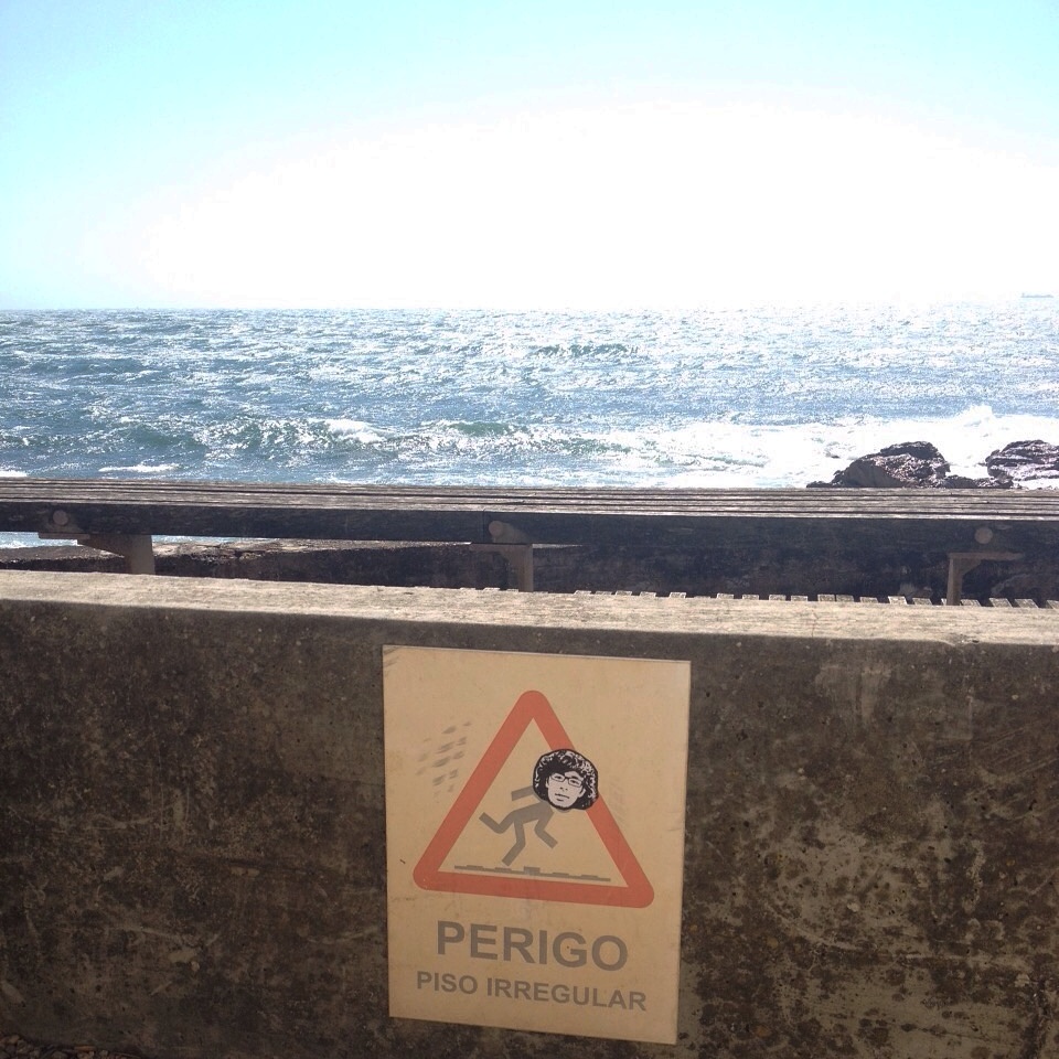 Peipegata sticker slap stickerart  bombardeandoPorto-Portugal