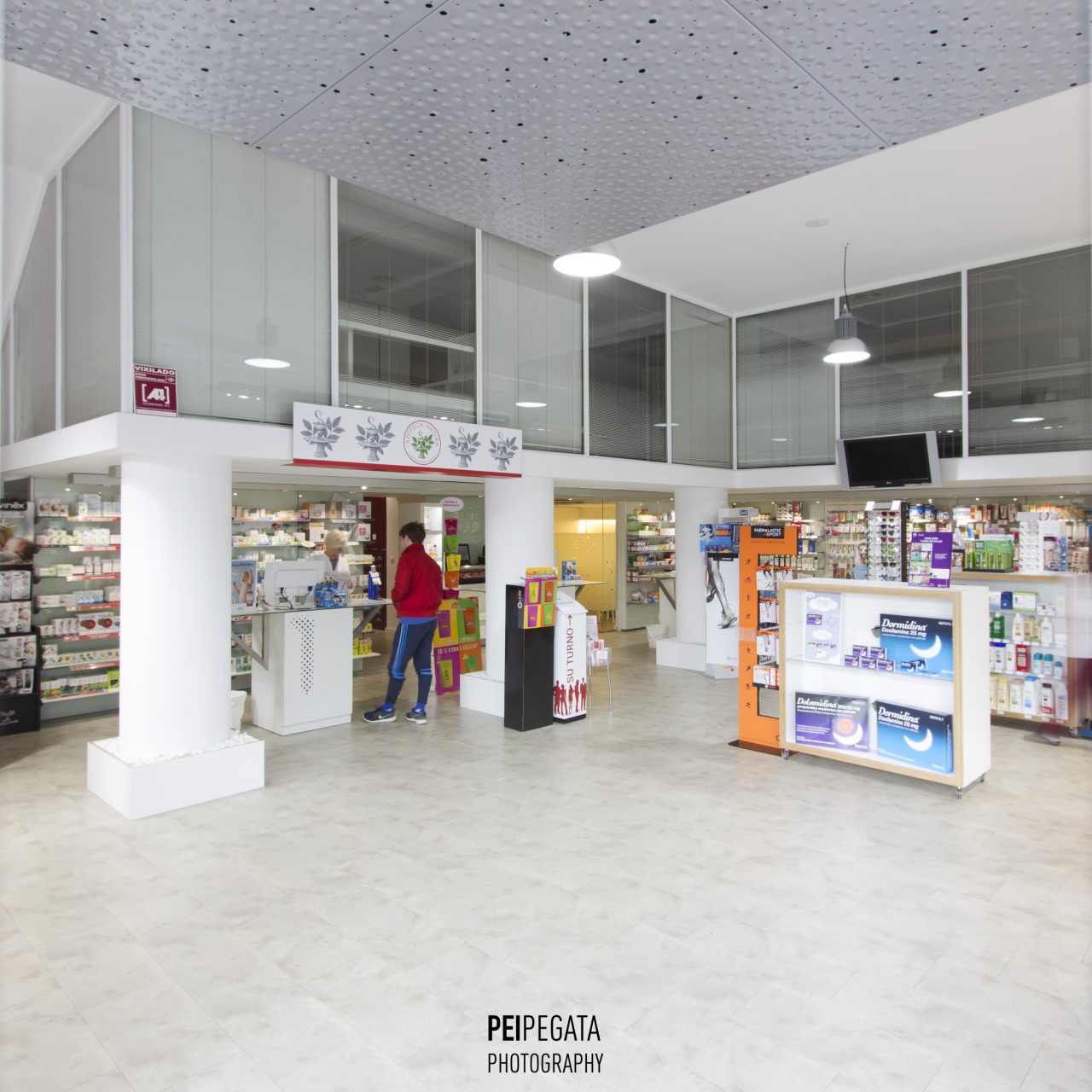 Farmacia Rolán - Mamut Arquitectura